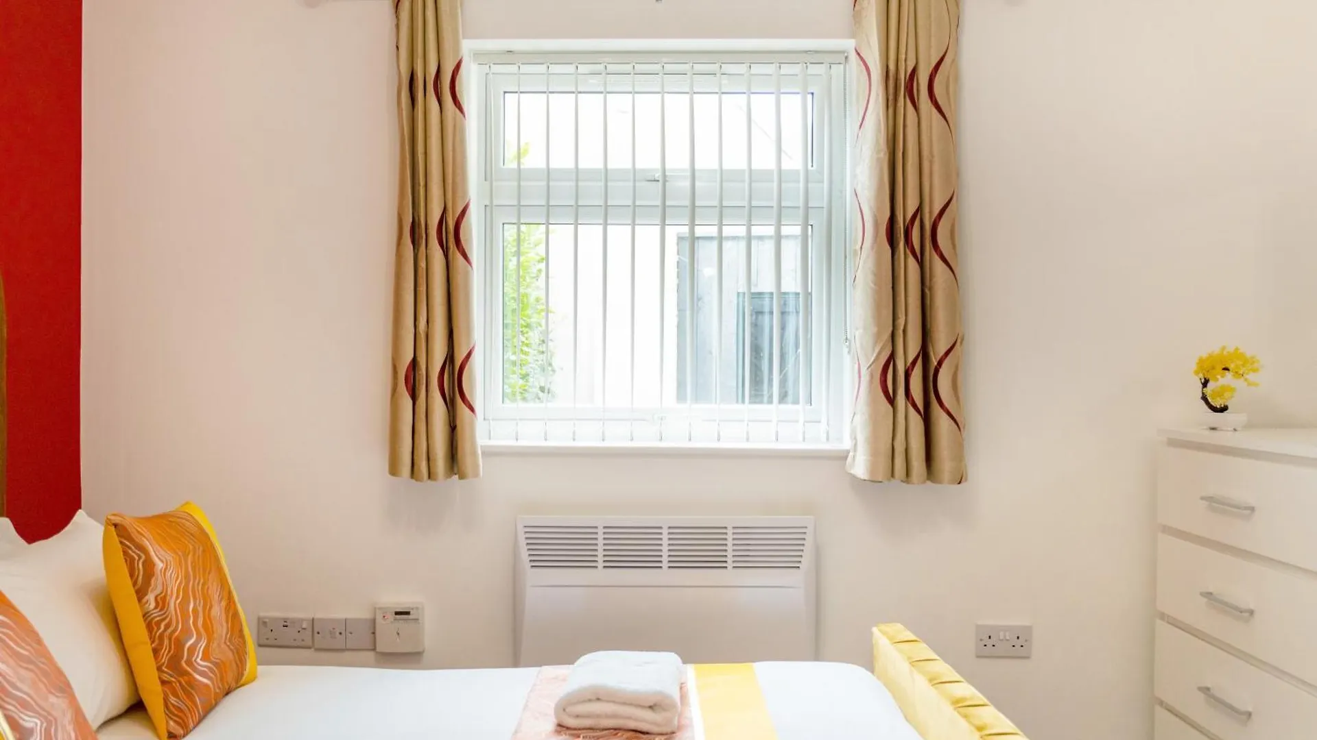 New! Stylish 5-Bed Apartment In Stockton-On-Tees By Stay With Us, Perfect For Contractors & Large Groups, Free Parking! 蒂诗上的索纳比 0*,