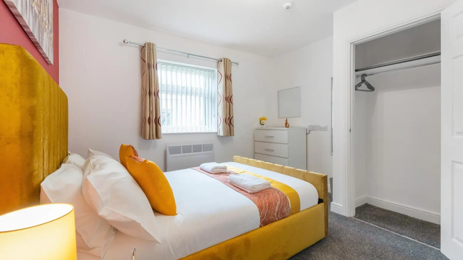 New! Stylish 5-Bed Apartment In Stockton-On-Tees By Stay With Us, Perfect For Contractors & Large Groups, Free Parking! 蒂诗上的索纳比 英国