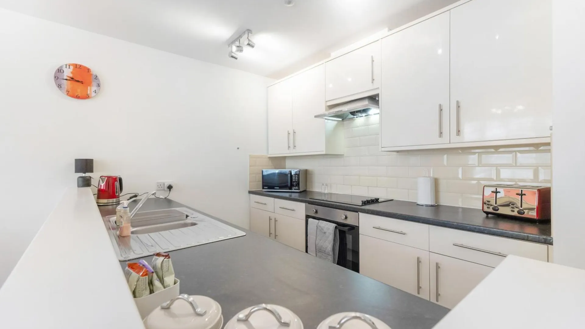New! Stylish 5-Bed Apartment In Stockton-On-Tees By Stay With Us, Perfect For Contractors & Large Groups, Free Parking! 蒂诗上的索纳比 0*,