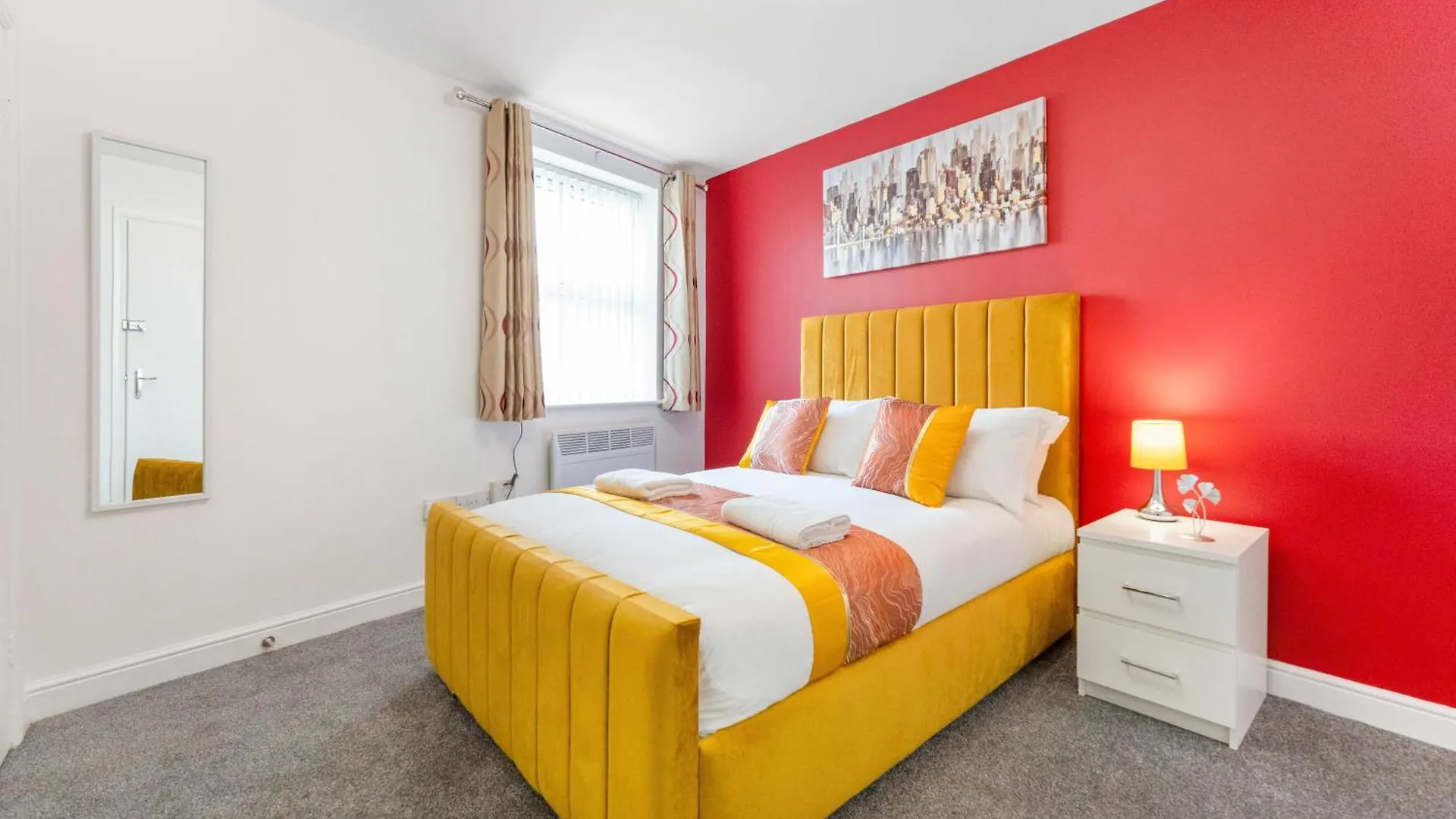Thornaby on Tees New! Stylish 5-Bed Apartment In Stockton-On-Tees By Stay With Us, Perfect For Contractors & Large Groups, Free Parking!